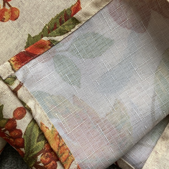 Fall Inspired Rectangular Table Cloth 60x84 - Picture 7 of 10